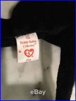 Rare Older Ty Beanie Baby Zip the Cat with errors, taped star