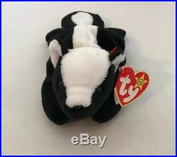 TY Beanie Babies Stinky The Skunk # 4017 1995 Retired Rare Vintage Collectable