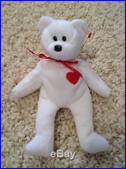 TY Beanie Baby Valentino the bear! RARE Excellent Collector Quality! Babies