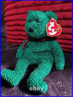 Ty Beanie Babies 2001 Rare holiday Teddy Retired