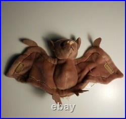Ty Beanie Baby Batty the Bat-RARE- 1996 With Errors Vintage
